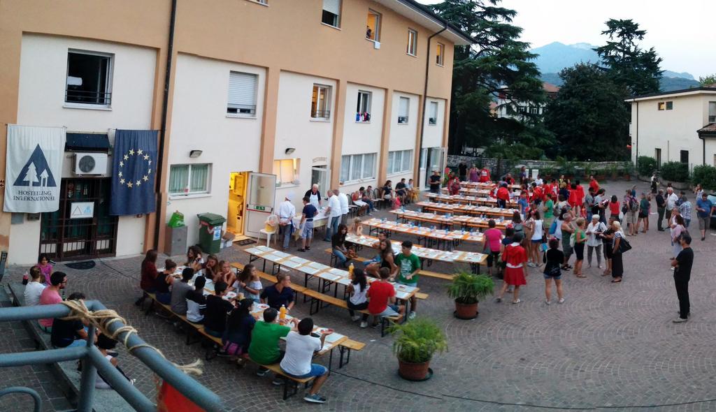 Ostello Della Gioventu Benacus Riva del Garda Luaran gambar